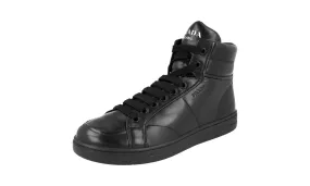 Layered silhouette Prada Men's Black Leather High-Top Sneaker 2TG184
