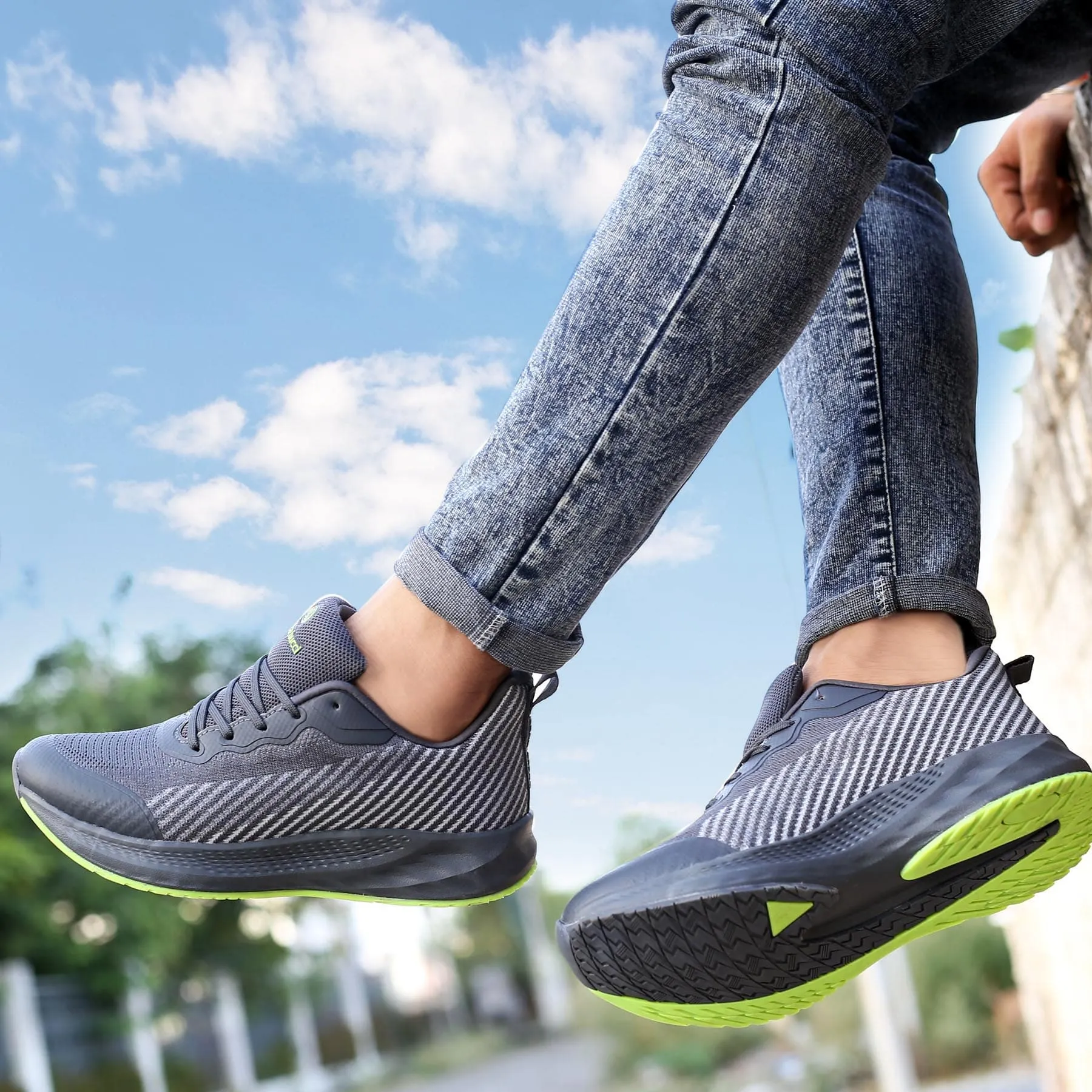 knee - high running wear Bacca Bucci Essential