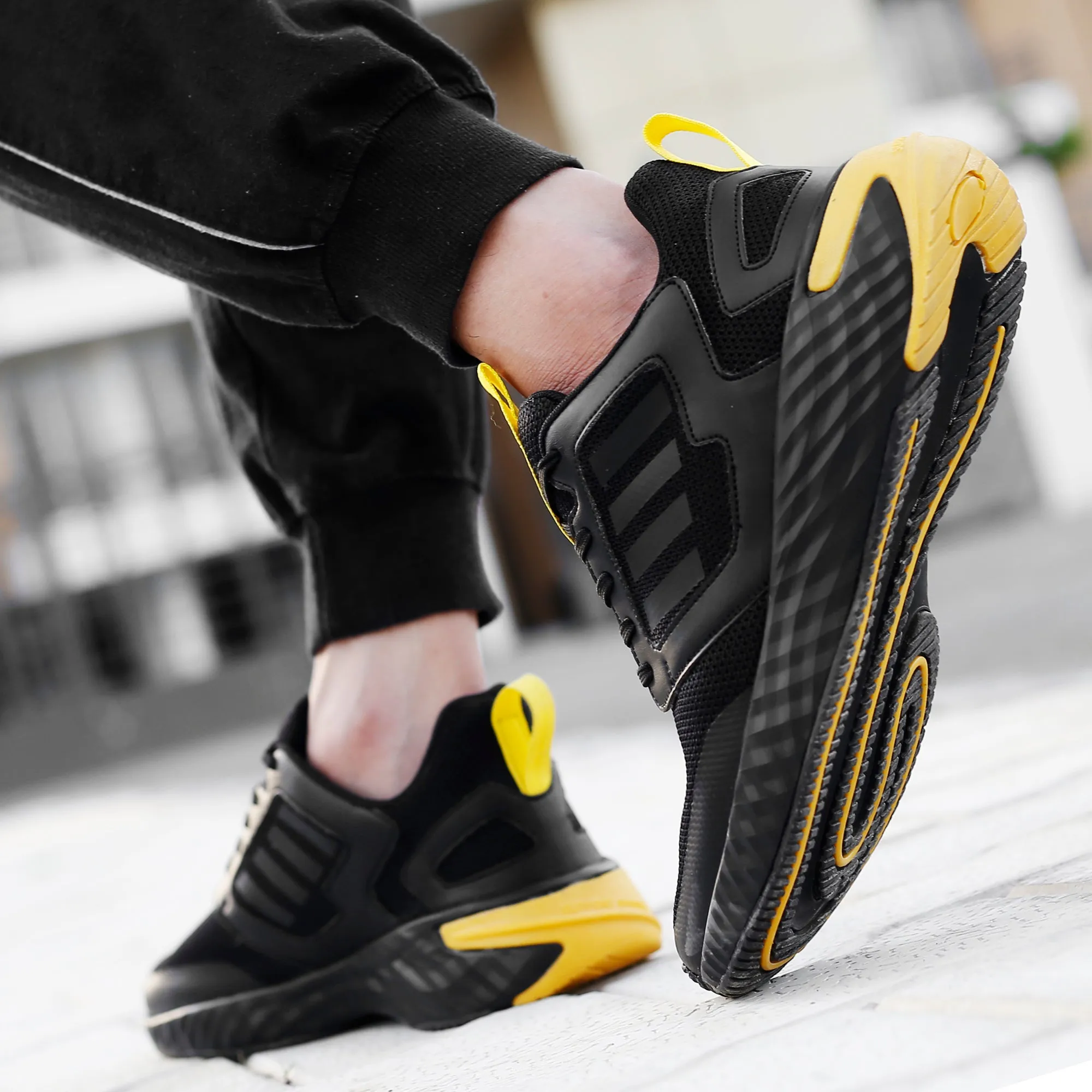 Bacca Bucci Flex steampunk - themed running gear Abrasion - resistant