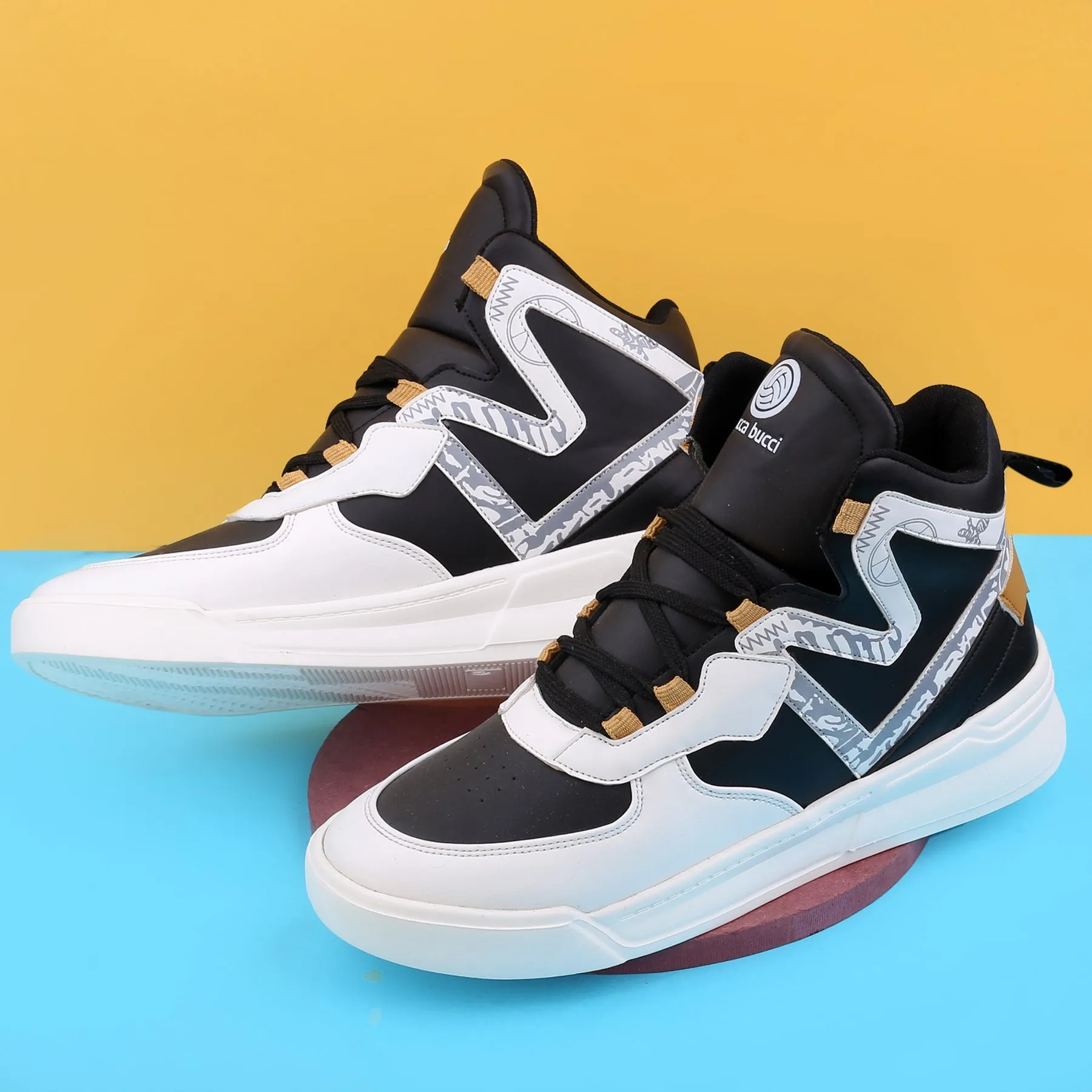 Bacca Bucci Skyline Chunk running on a treadmill shoes