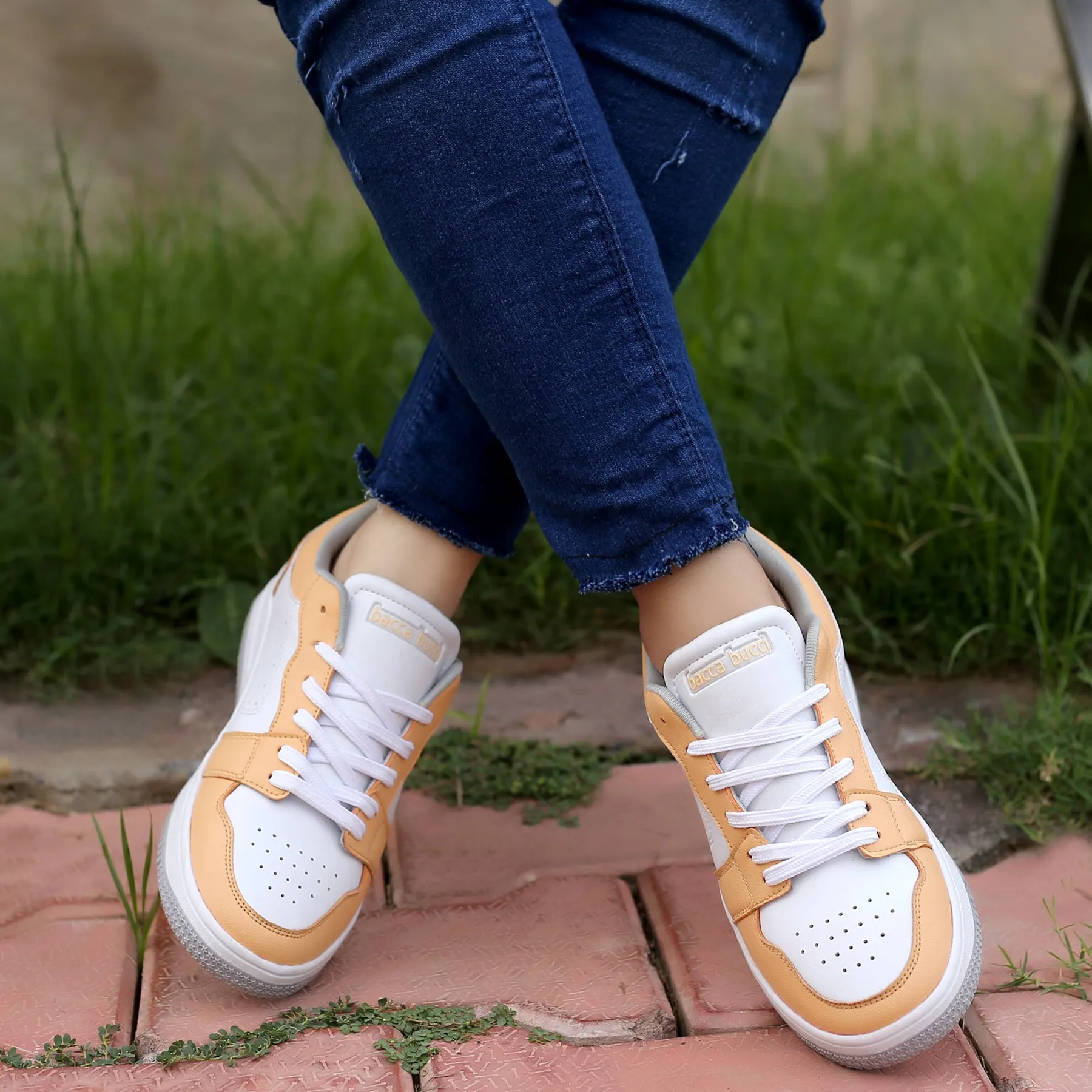 Bacca Bucci SOPHIA Low-top Flat Sole Sneakers For Women green shoes Comfort Strapping