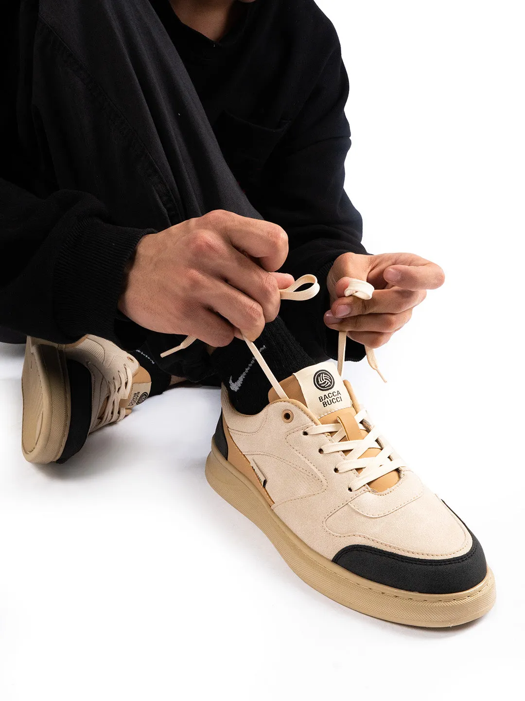 Bacca Bucci Zypher Men's Low-Top Sneakers group runs cool - down running