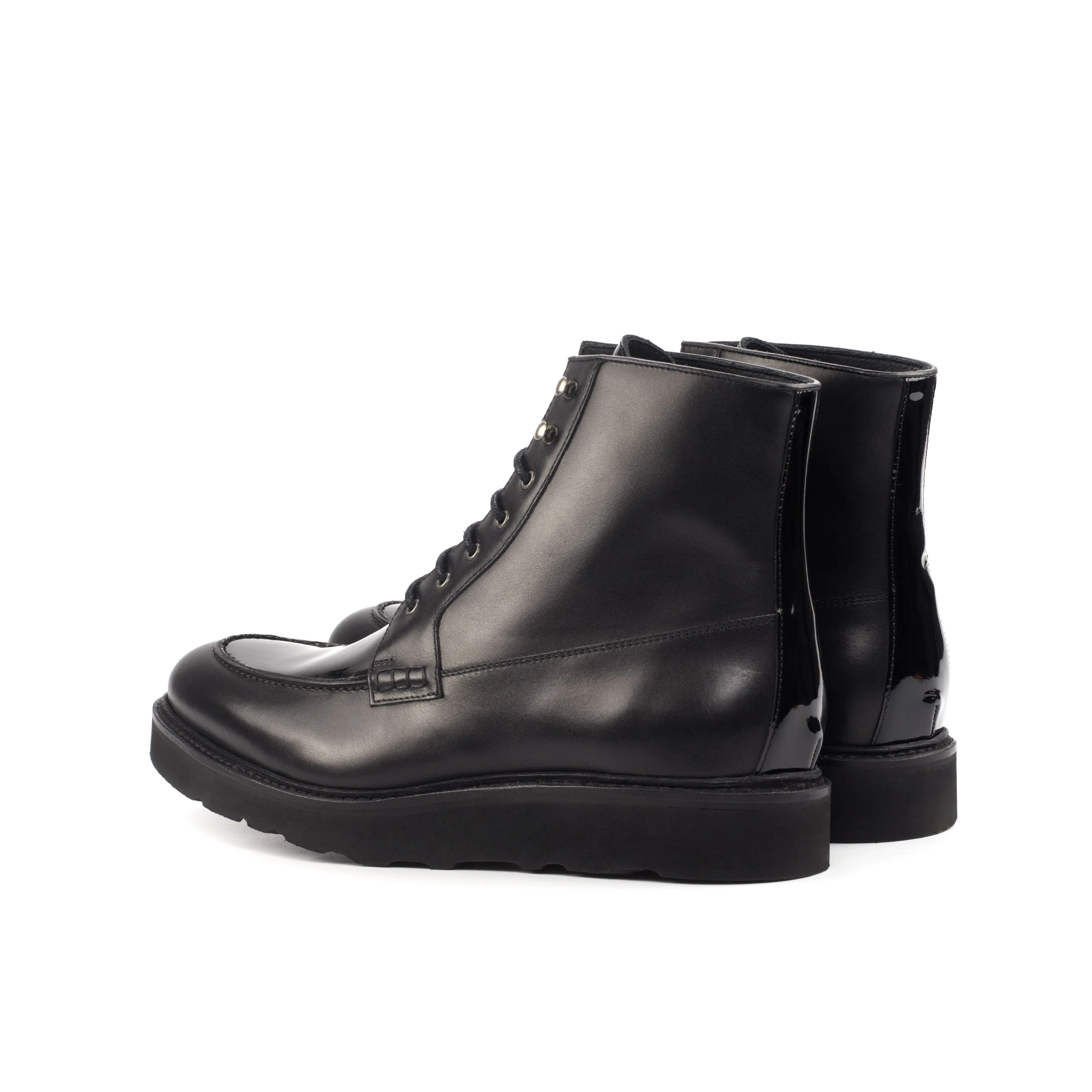 Black Box-Calf & Patent Leather Moc-Toe Boots Modern workwear