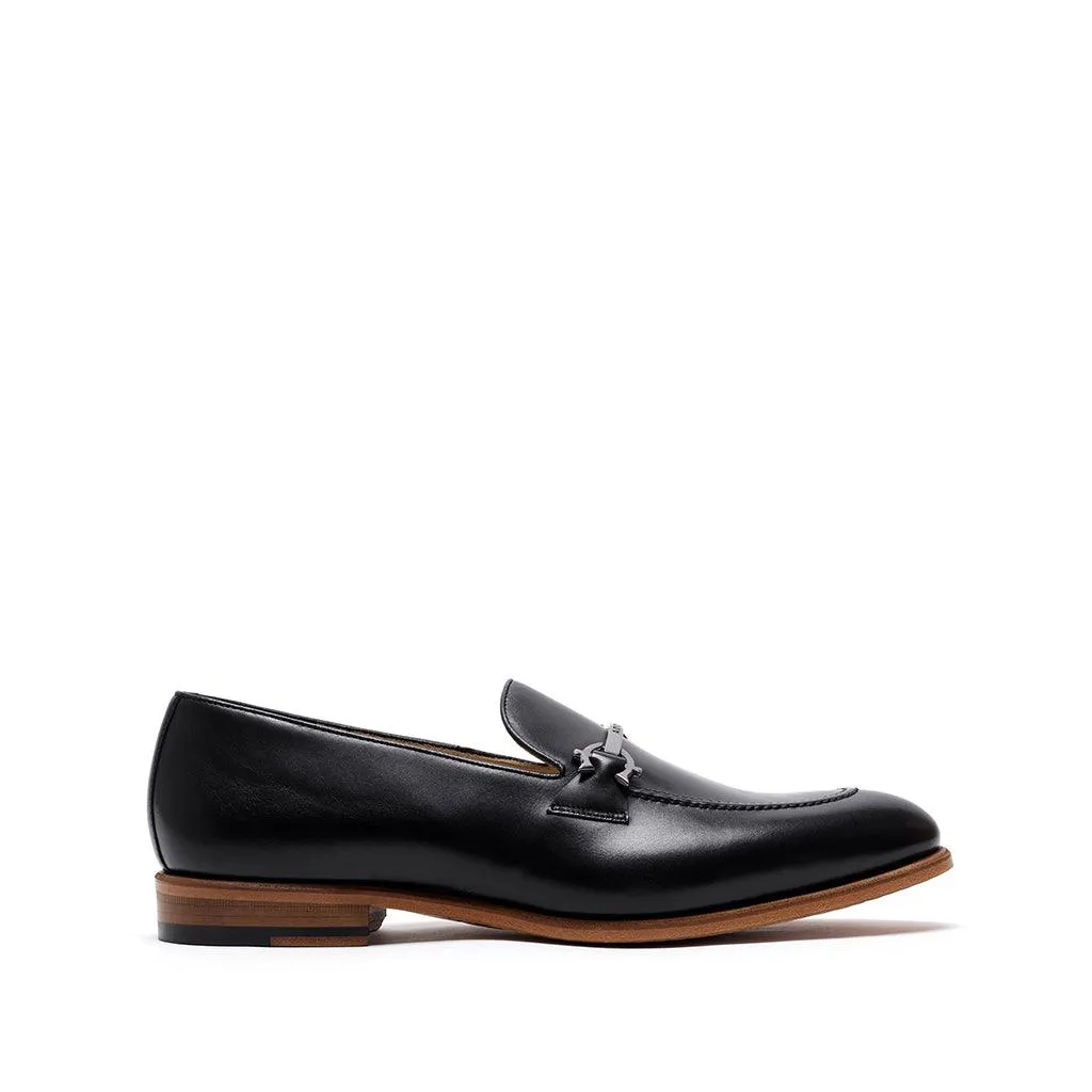 Black Calf Horsebit Loafer understated look