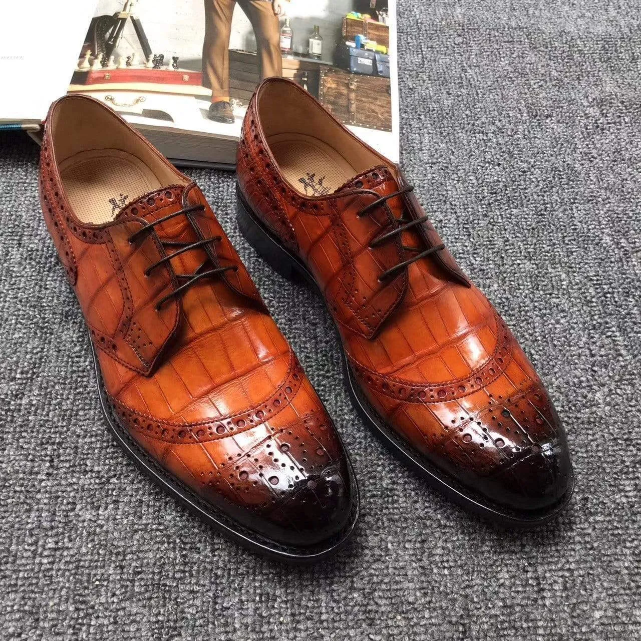 Model Look Comfortable Cushioning Crocodile Shoes Genuine Crocodile  Belly Leather  Shoes  Mens Cap Toe Crust Tuscania Wingtip