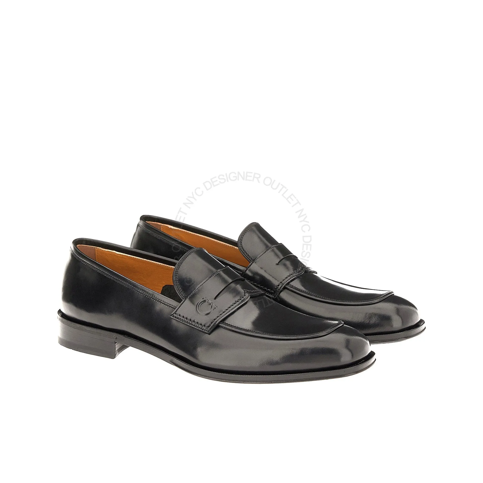 Chic Sole Ferragamo Ness Moccasins