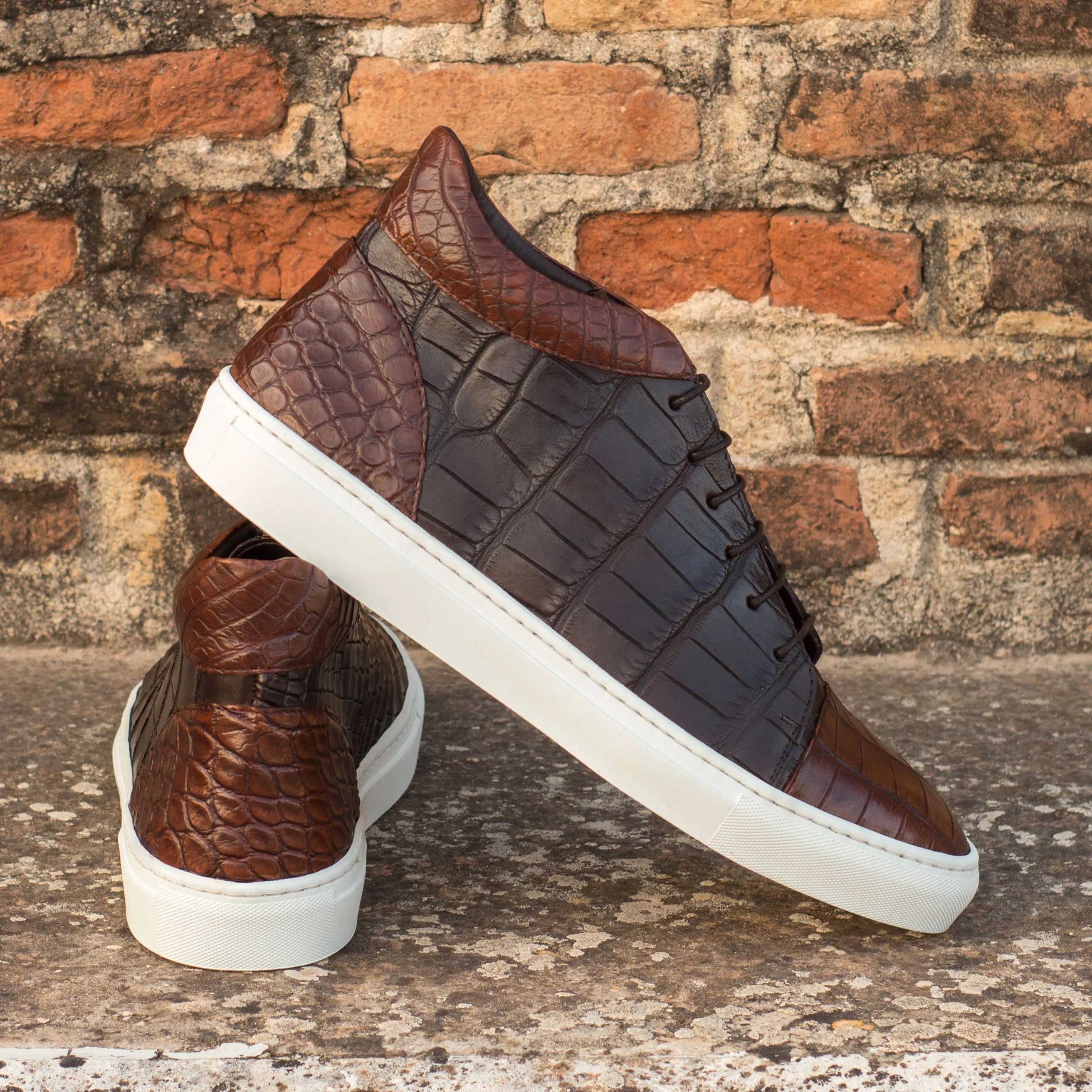 Brown Alligator High-Top Sneakers Modern Movement Light Pace