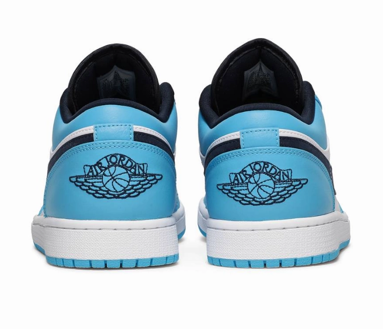morning run shoes Men's Nike Air Jordan 1 Low (UNC)