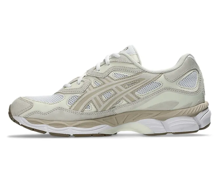 Good Arch Support medium fit Men's Asics Gel NYC (White/Cream)