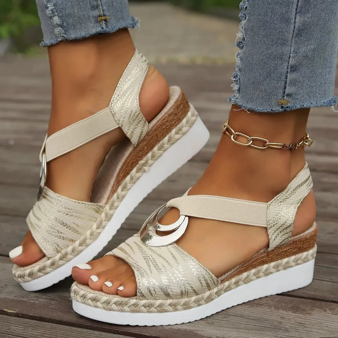 Cressida Metallic Accent Wedge Fashion Fun Set Ready