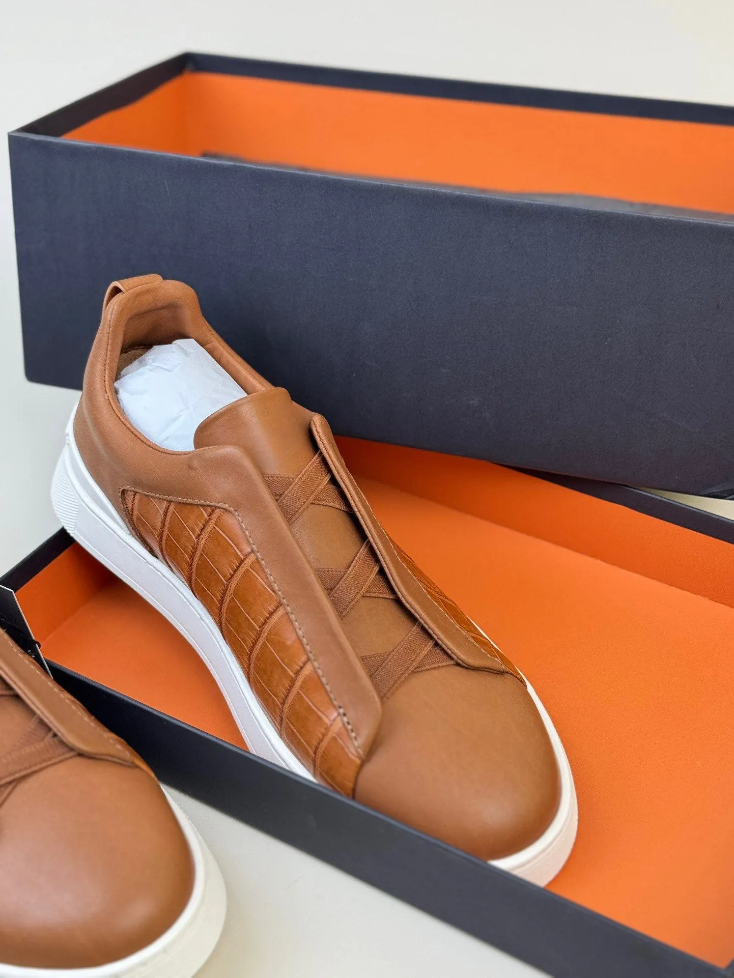 Trend Spot Durable Support Crocodile Shoes , Calfskin Leather Mid-Genuine Crocodile Skin Leather Sneakers Tan