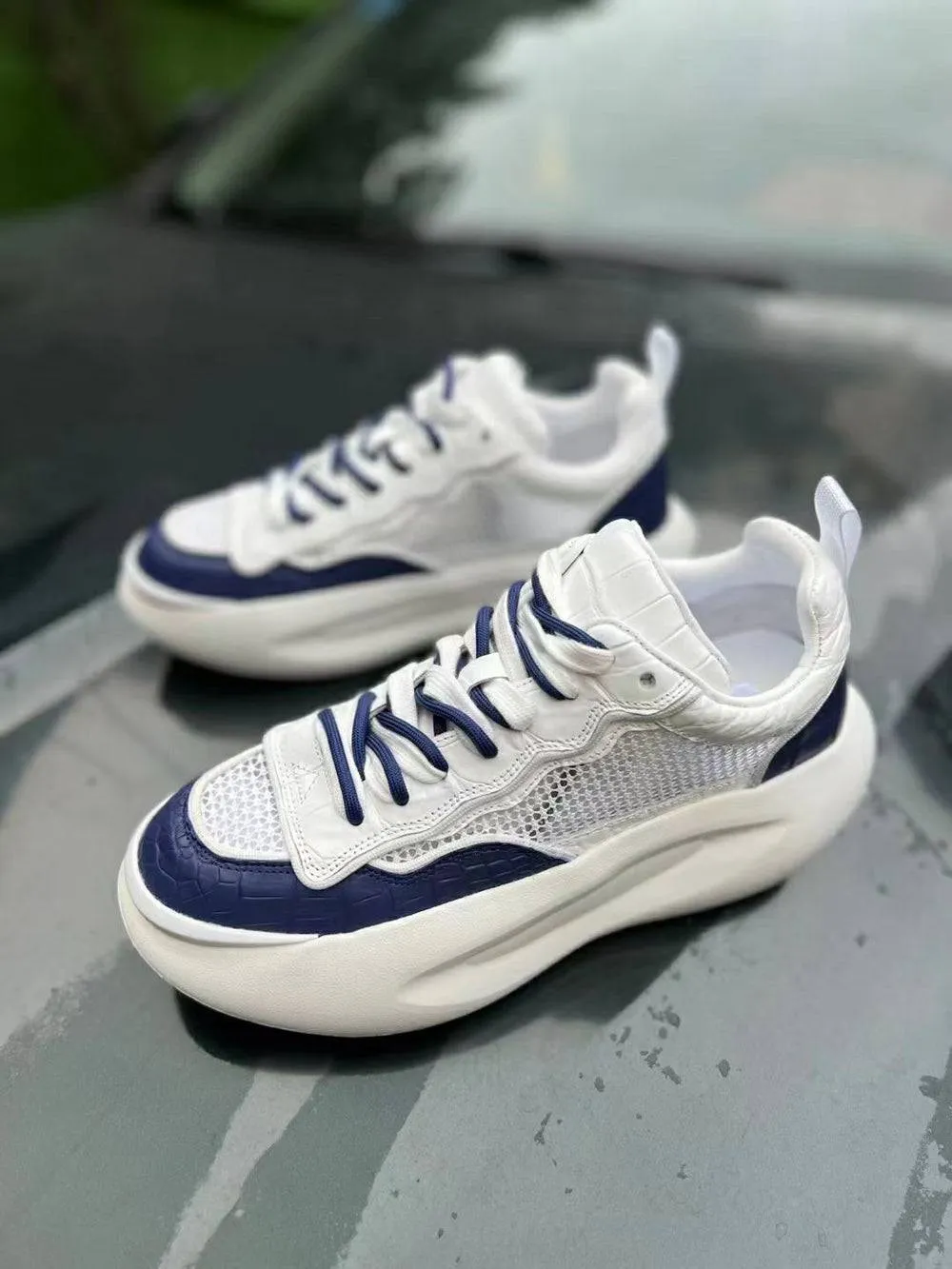 Comfort Soles Fashionable Comfort Crocodile Shoes Couples Shoe White  Crocodile Leather Sneaker Shoes Blue