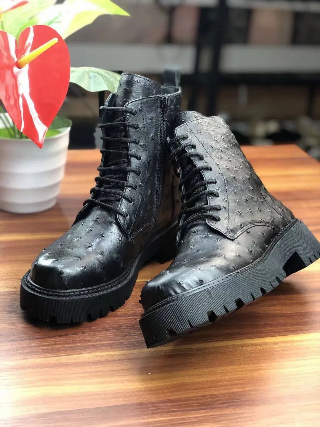 breath easy Breathable Footwear Crocodile Shoes Women's Ostrich Leather Parker Combat Boots Black