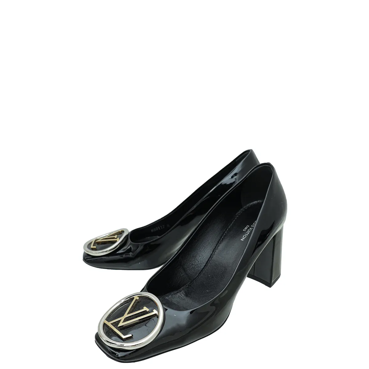 Louis Vuitton Black Vernis Madeleine Pumps 36 Hero Walk