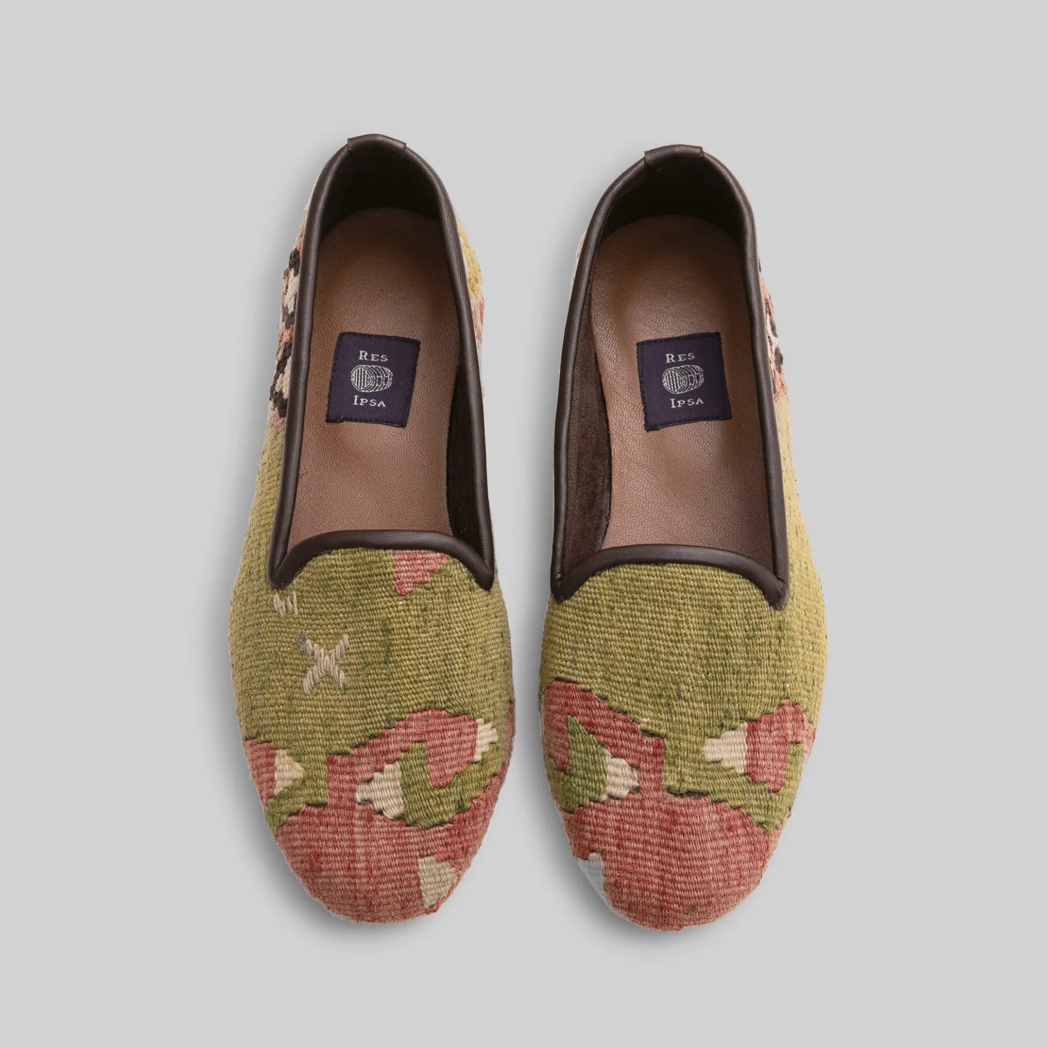 Casual Slip-On Women's Kilim Loafer Size 7