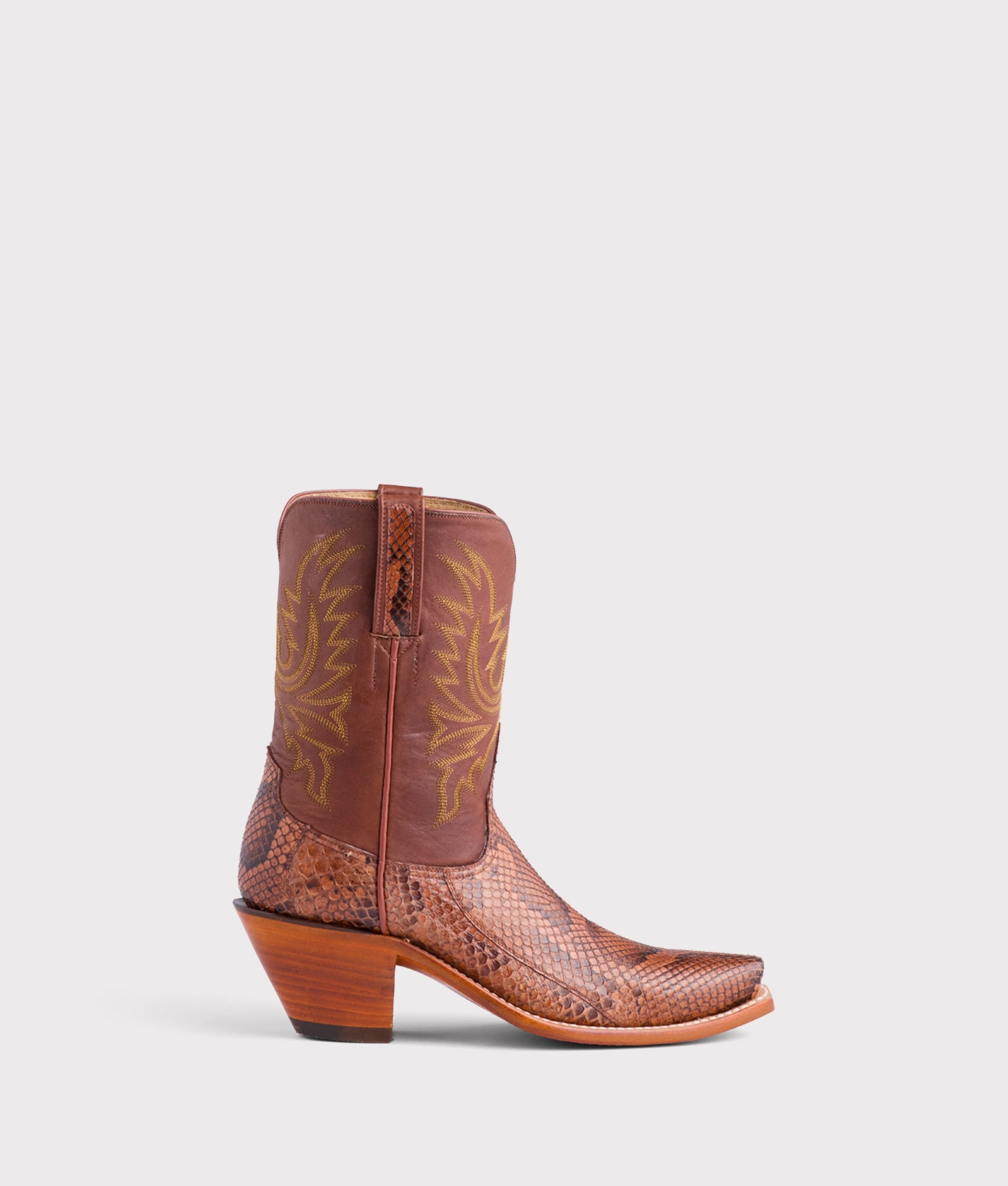 Dale Exotic :: Amber Cold Proof Western Pattern