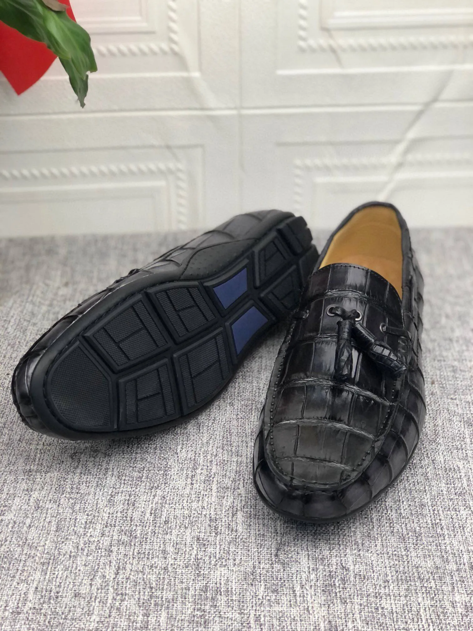 Crocodile Shoes Crocodile  Leather Shoes Mens Slip-On Driving Loafer Shoes With Tassle Vintage Dark Grey View Top