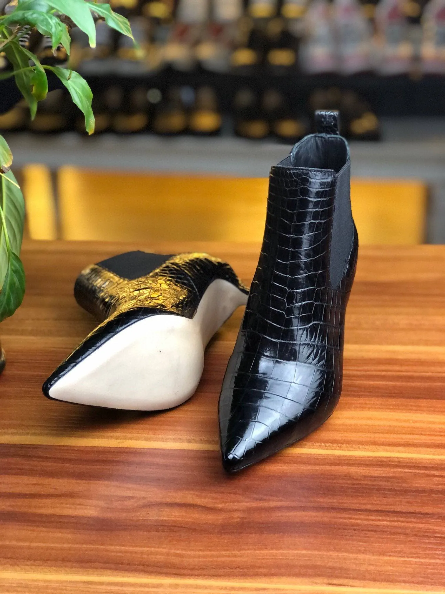 Meet Friend Crocodile Shoes Women's Crocodile Leather Pointed Toe Ladies Mid Heeled Ankle Boots