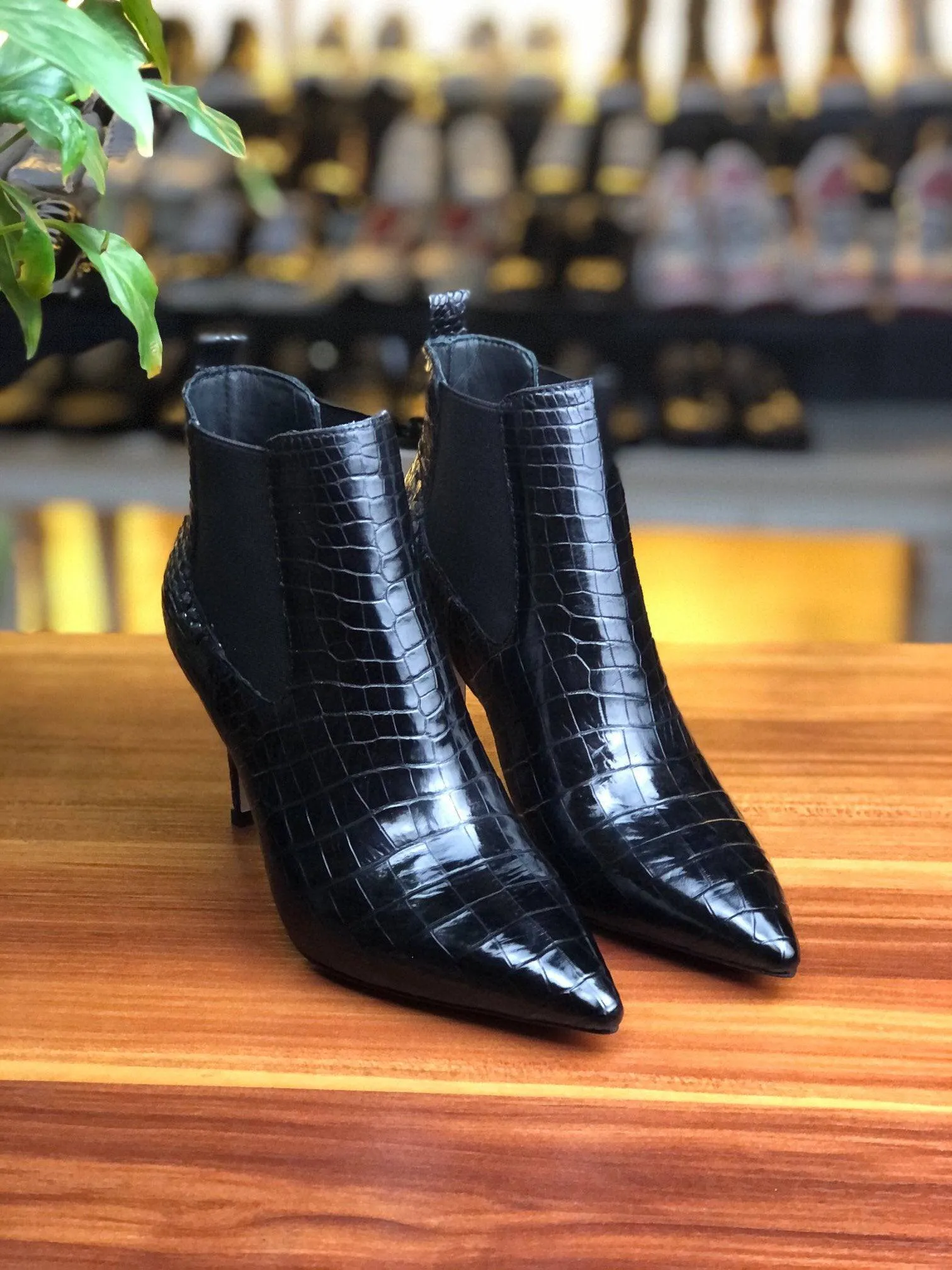 Easy Comfort Crocodile Shoes Women's Crocodile Leather Pointed Toe Ladies Mid Heeled Ankle Boots