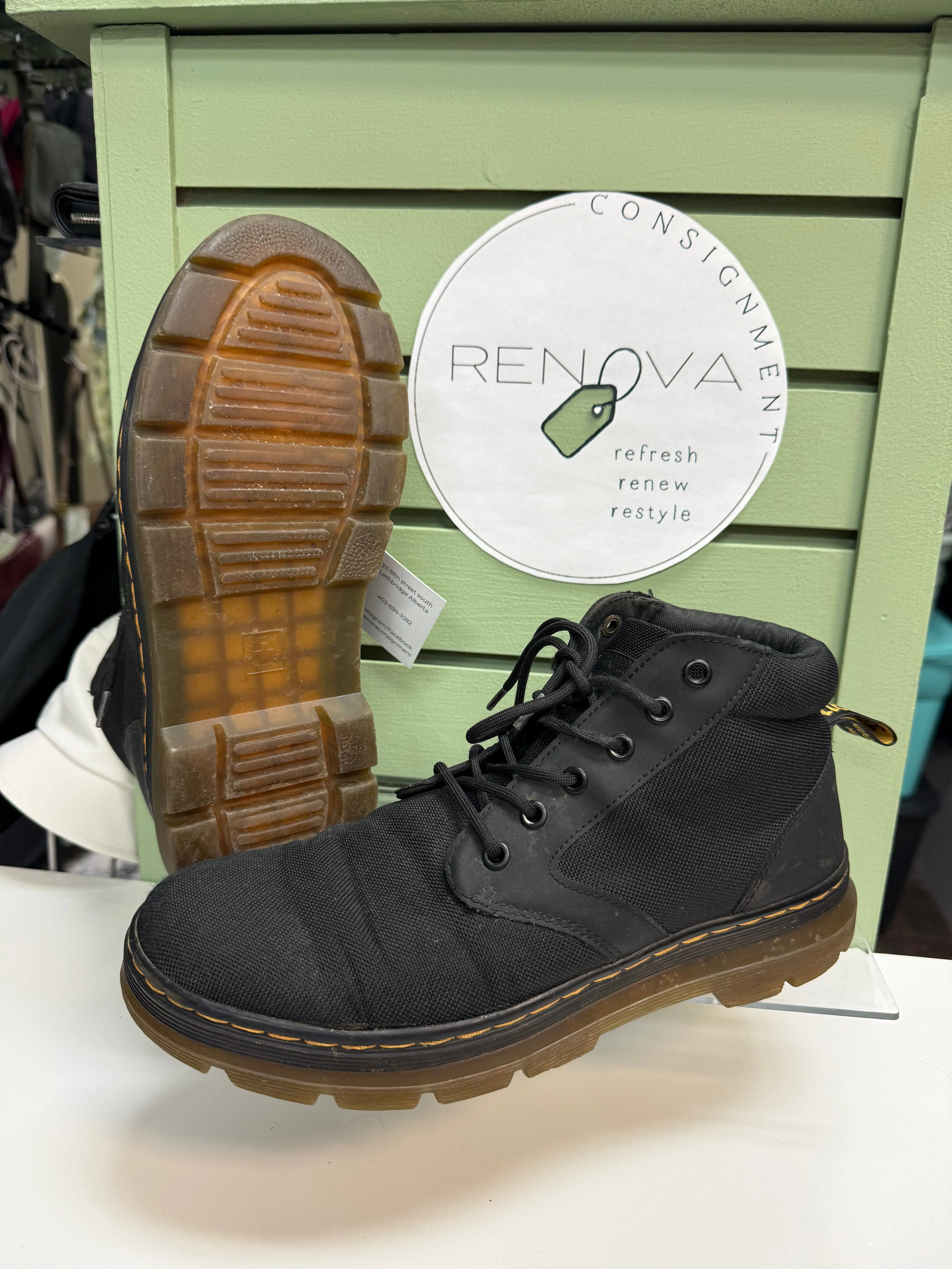 Doc Martens Bonny Casual Sneaker (Mens 9/Womens 10) roomy shoes Long Lasting