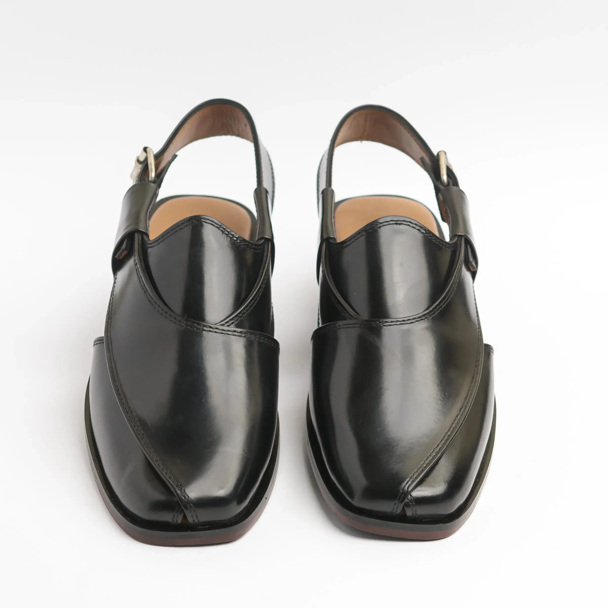 Mughal - Black Luxe Detail Team Meeting