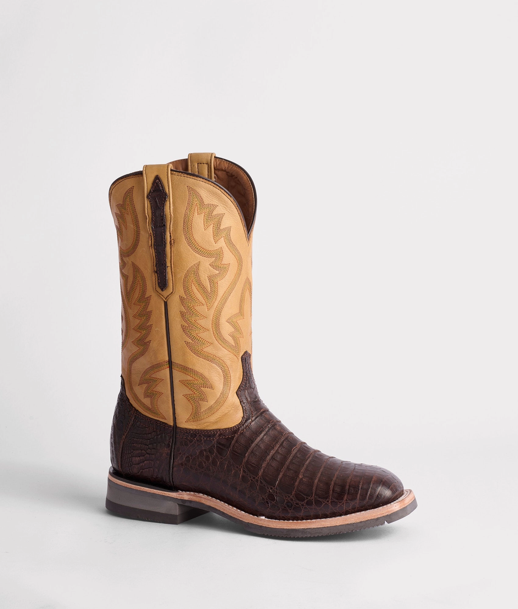 Rowdy Caiman :: Chocolate Supportive Build Thermal Core Backcountry Camper