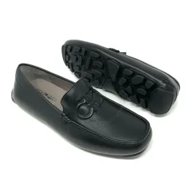 Ferragamo Punzio Drivers Holiday Ready Water Edge