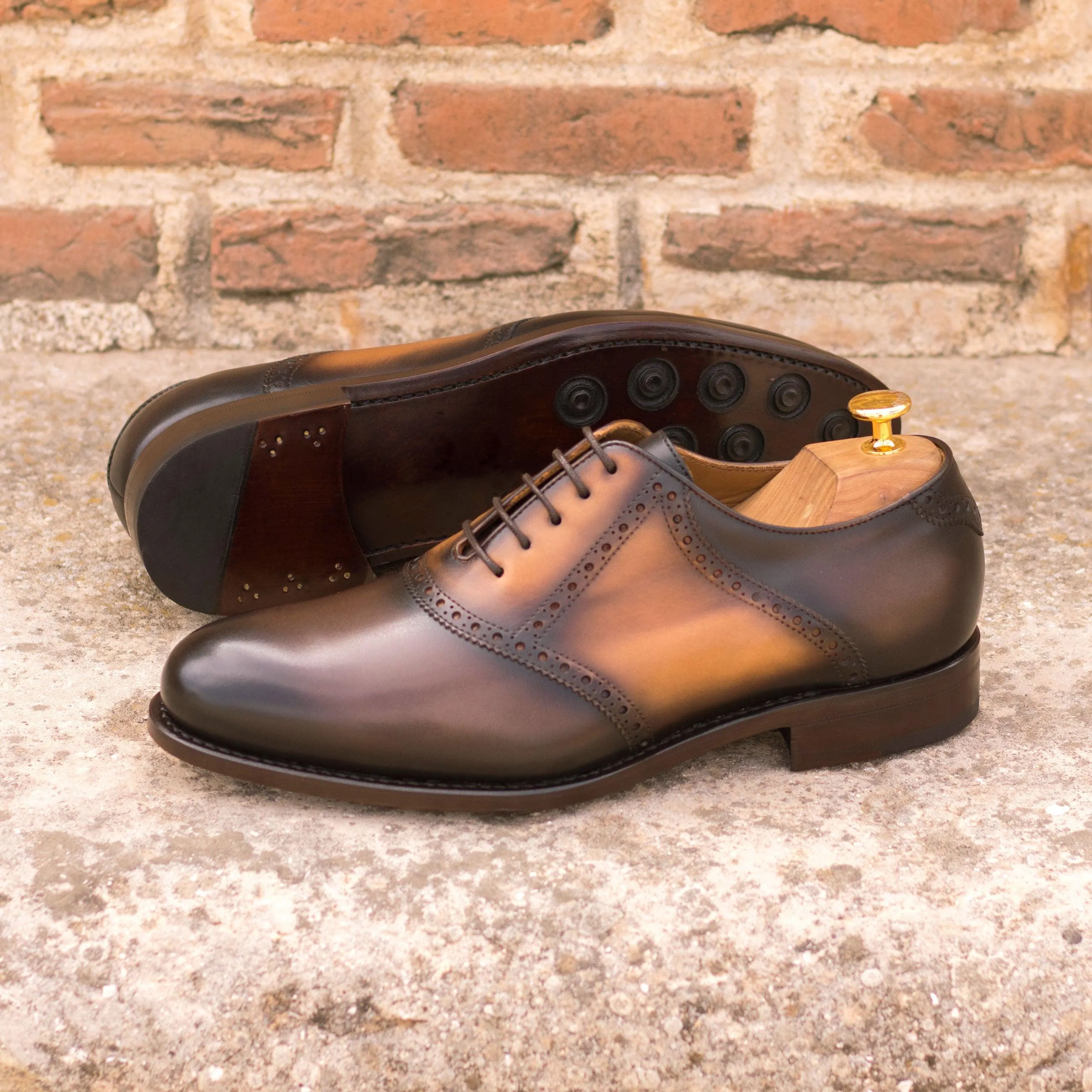 Burnished Brown Leather Saddle Shoes Basic Line