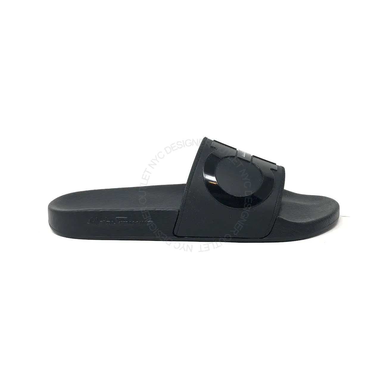 Comfortable Linings Ferragamo Groove Slides