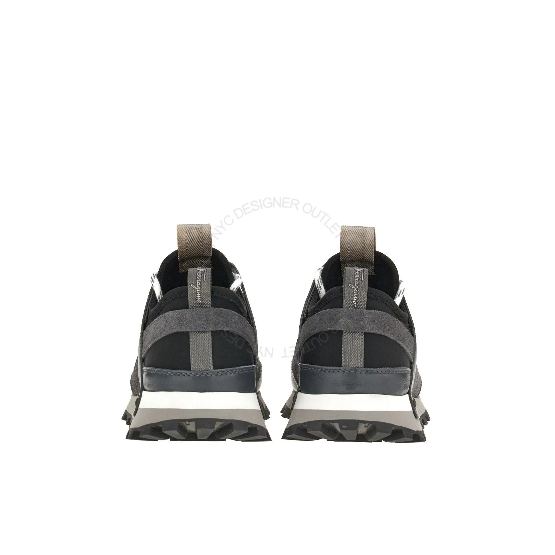 smooth - sole shoes Ferragamo Indy Sneakers