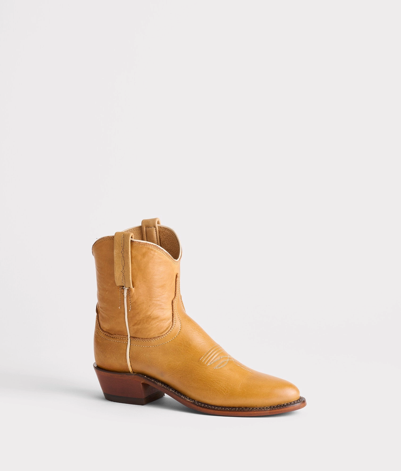 Gaby :: Tan Comfy Boot Stylish Step