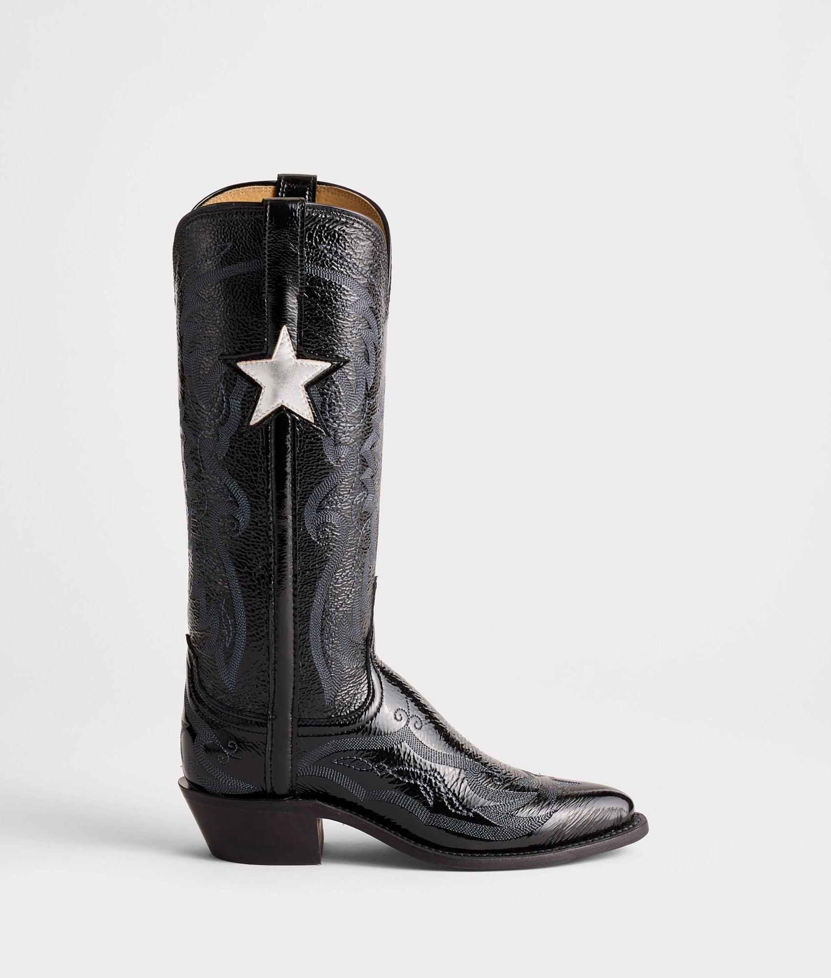 Gina :: Black Rugged Built Mountain Climber Thick Lining