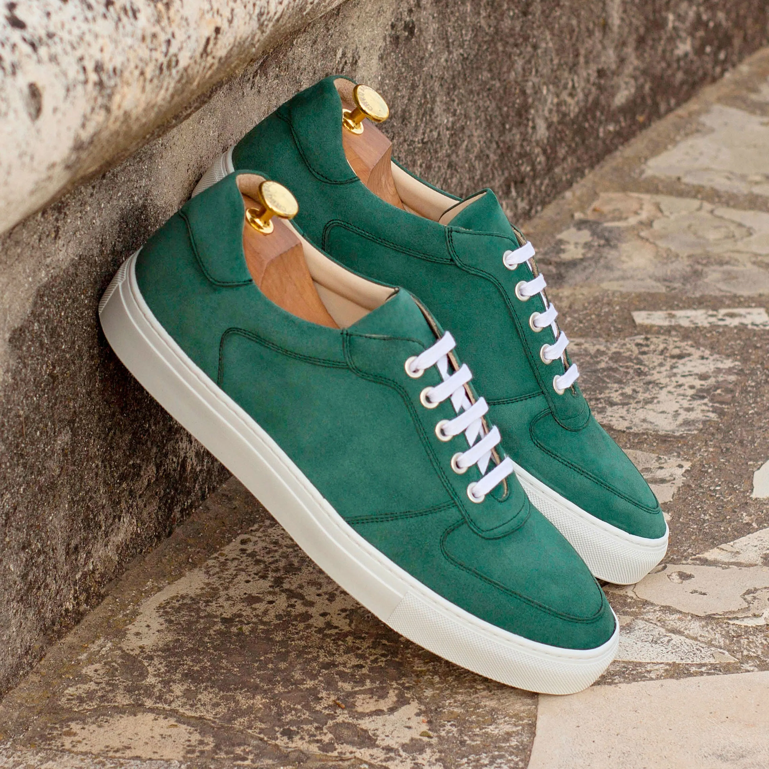 Heel Guard Speed Move Green Suede Low-Top Sneakers