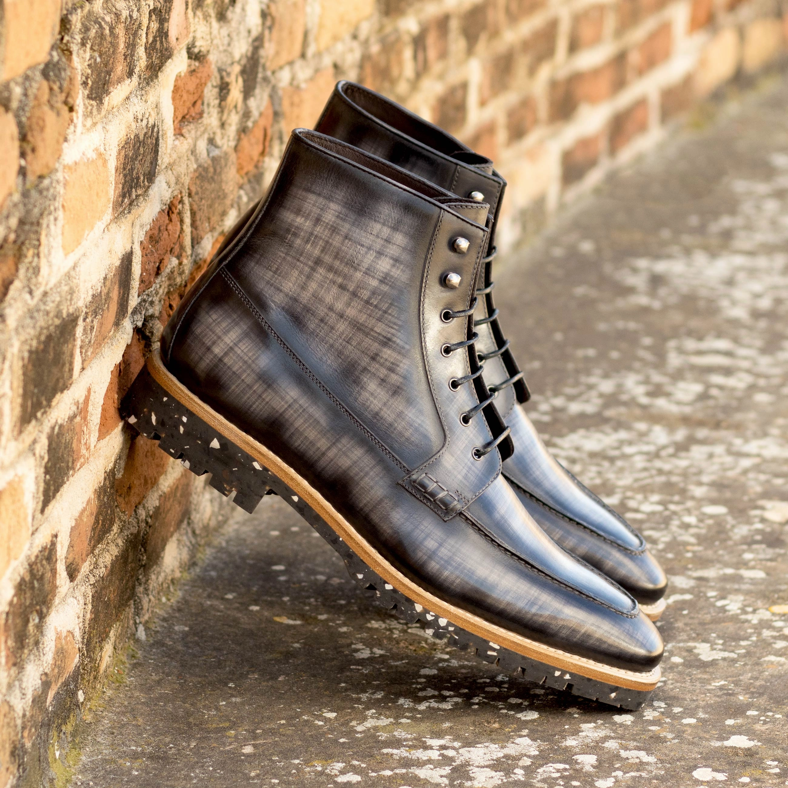 Grey Papiro Patina Leather Moc-Toe Boot Calm Flow Rubber Sole