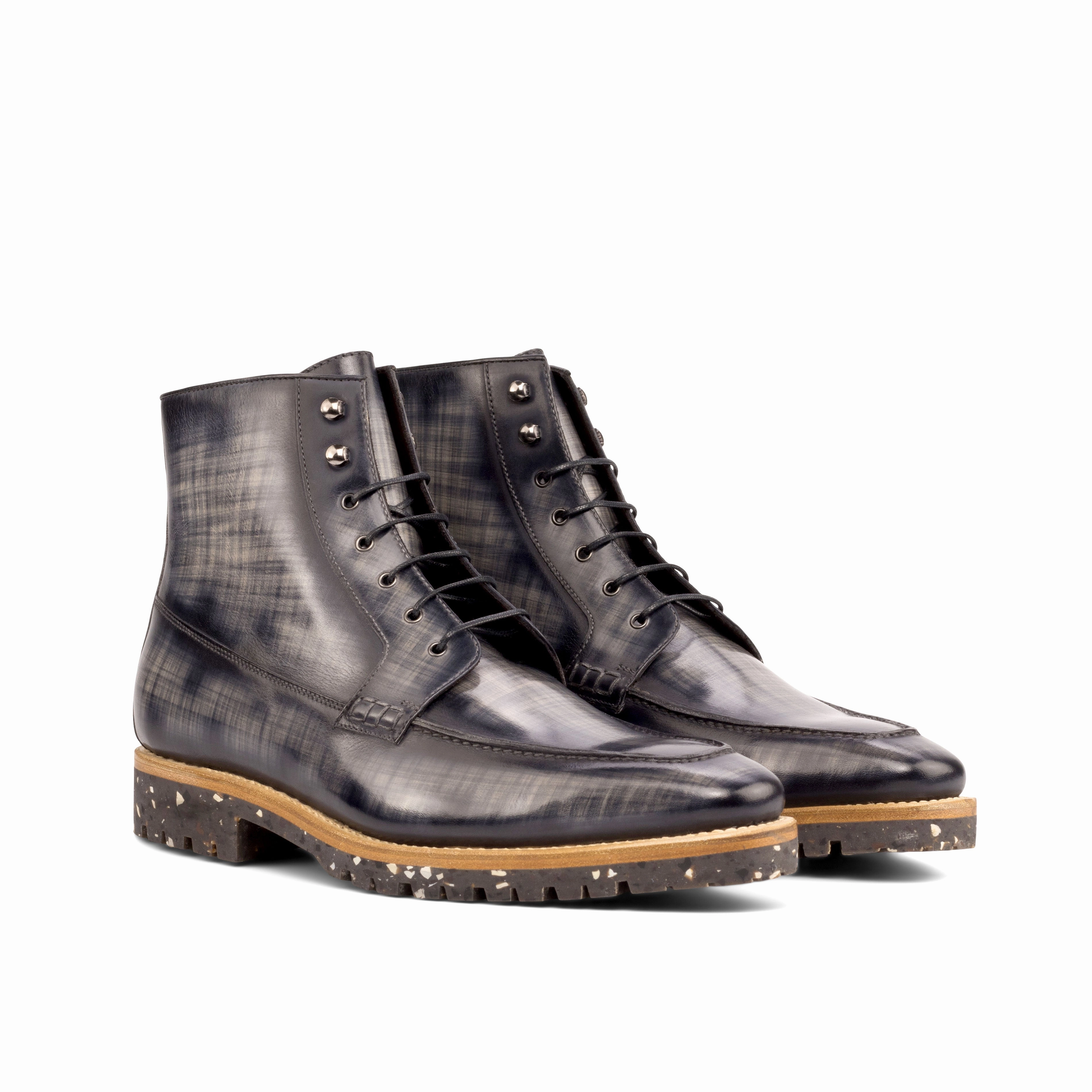 Grey Papiro Patina Leather Moc-Toe Boot Low Profile Comfort Seeker