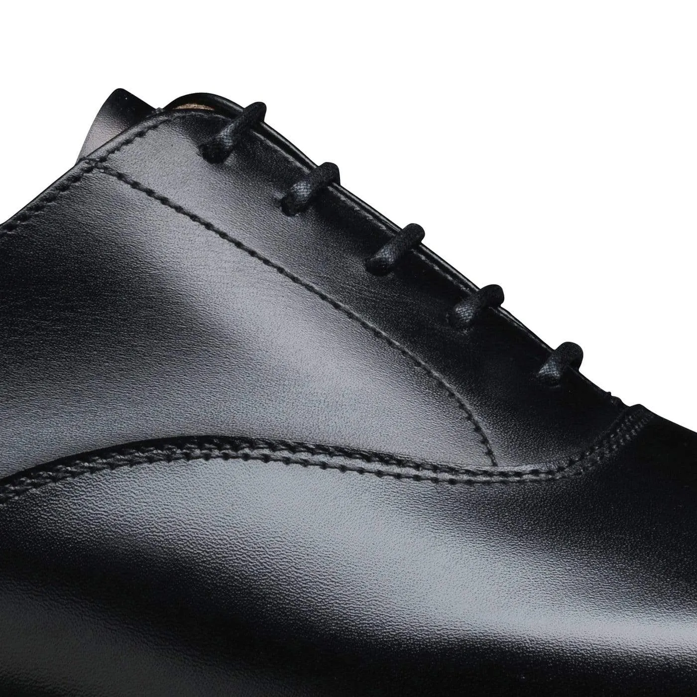 Top Look Hallam Black Calf