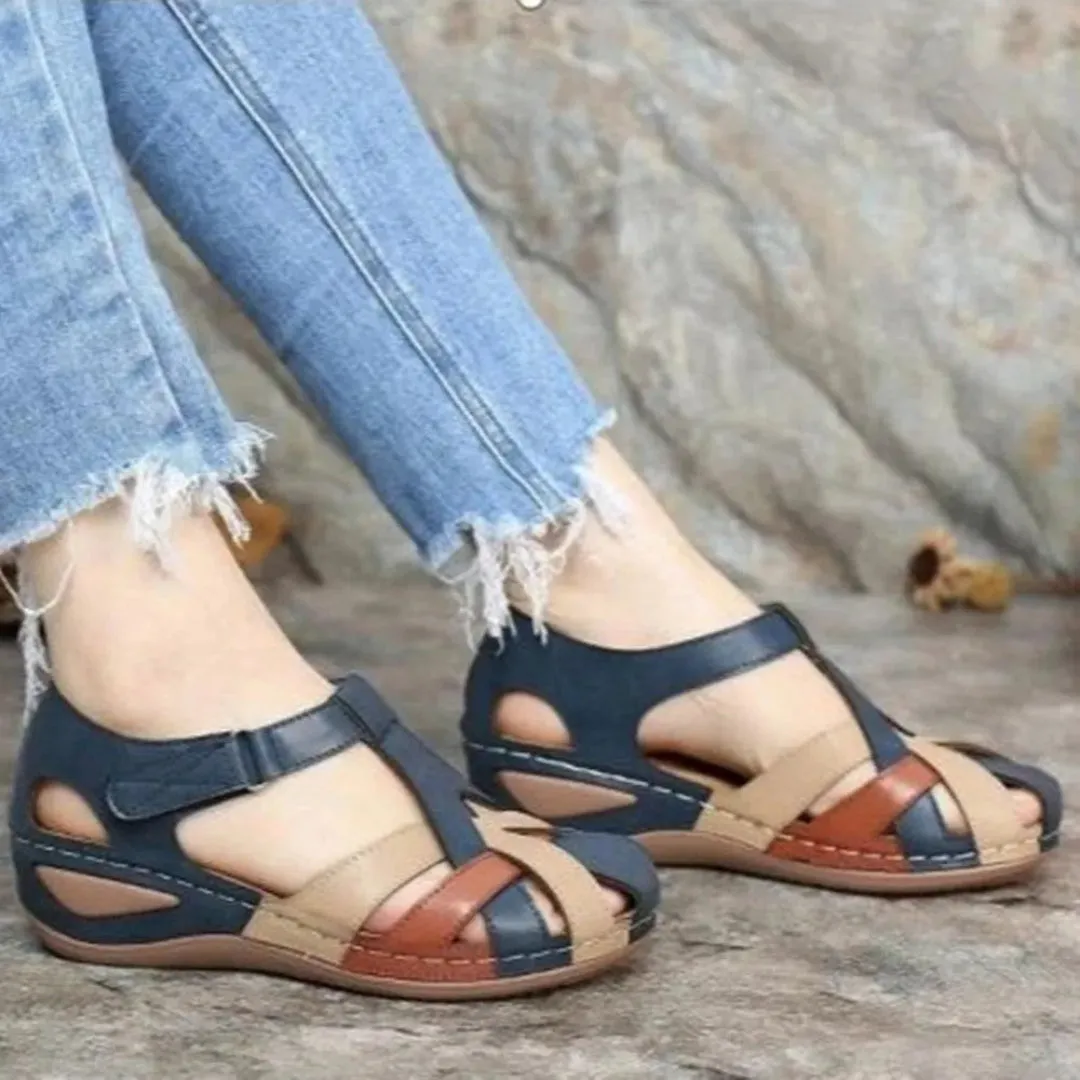 Harriet Closed-Toe Leather Sandals Breathable Upper