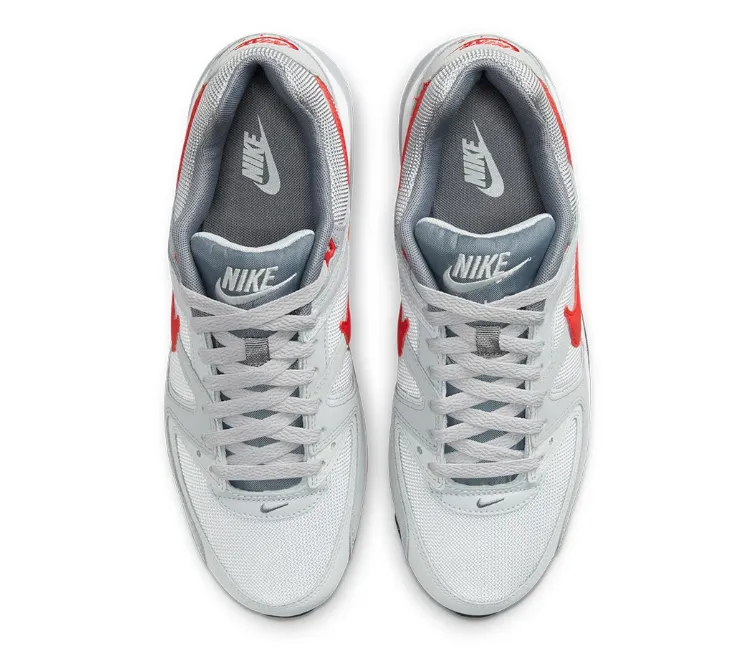 Men's Nike Air Max Command (White/Uni Red) running in an estuary area shoes Comfort Topline