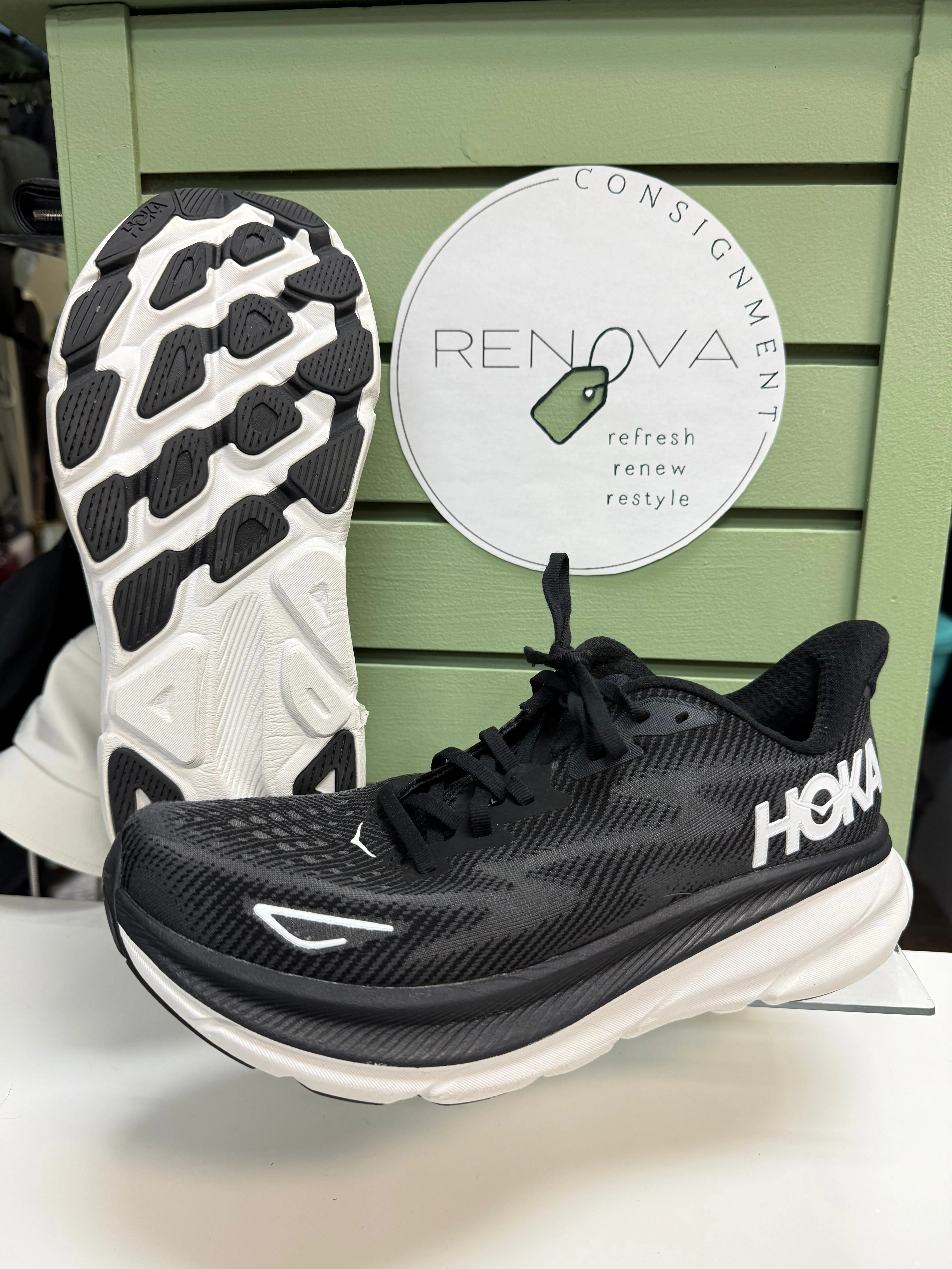 air - filled running gear Hoka Clifton 9 Runners (Mens 10)