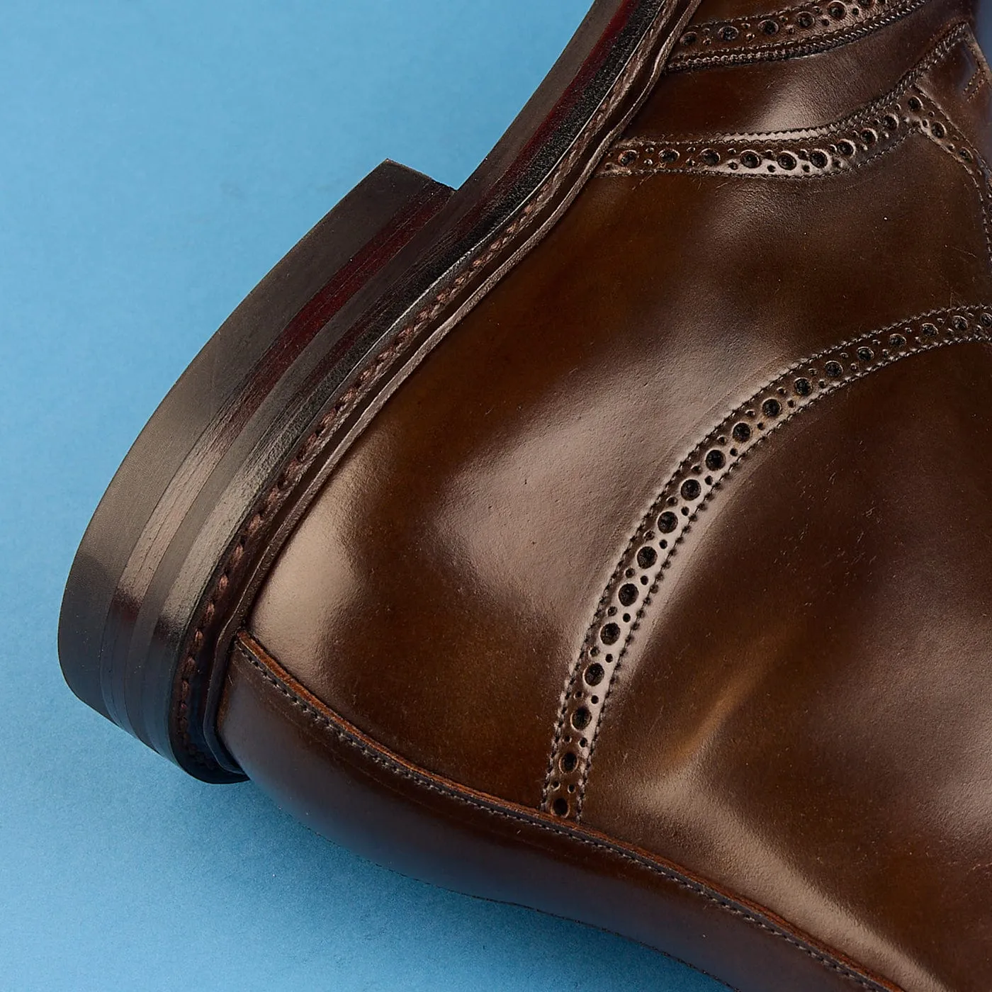 Calm Step Sharp Appearance Lindrick 2 Dark Brown Cordovan