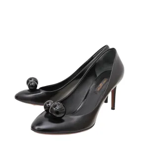 Durable Build Trail Running Louis Vuitton Black Ball Pumps 37.5