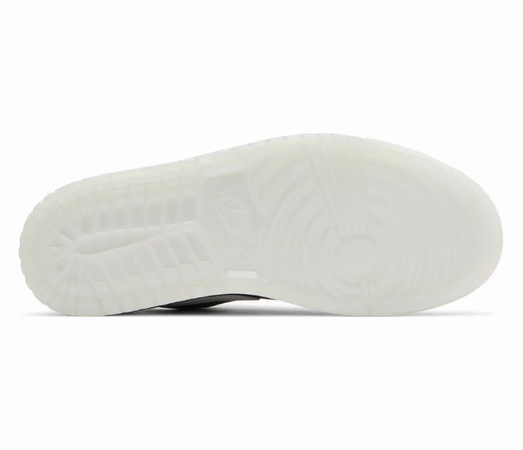 Men's Nike Air Jordan 1 Low SE (Diamond Short) Professional - athlete sand - running shoes