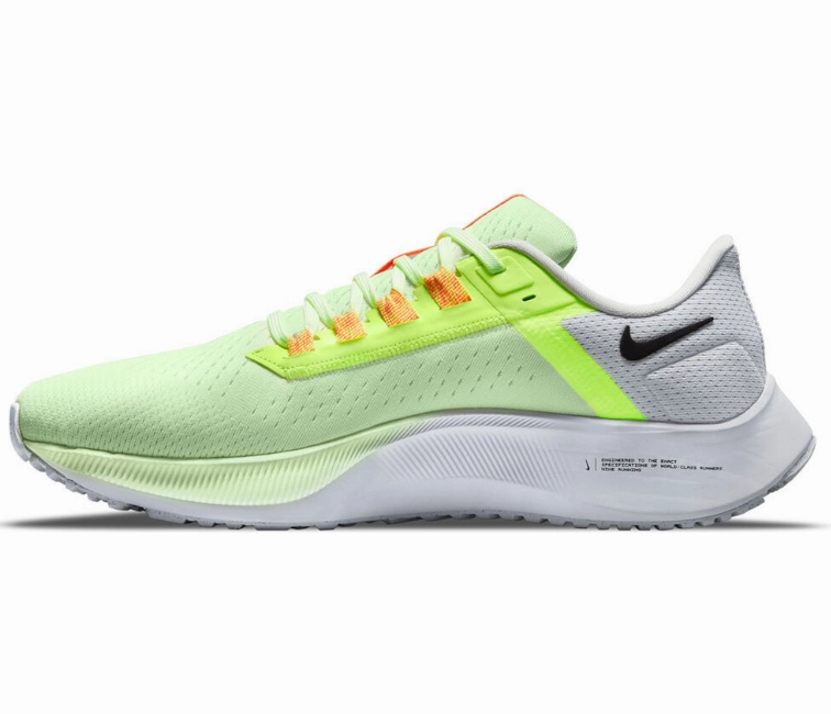 Slow running shock - absorbing sole shoes Men's Nike Air Zoom Pegasus 38 (Volt/Black)