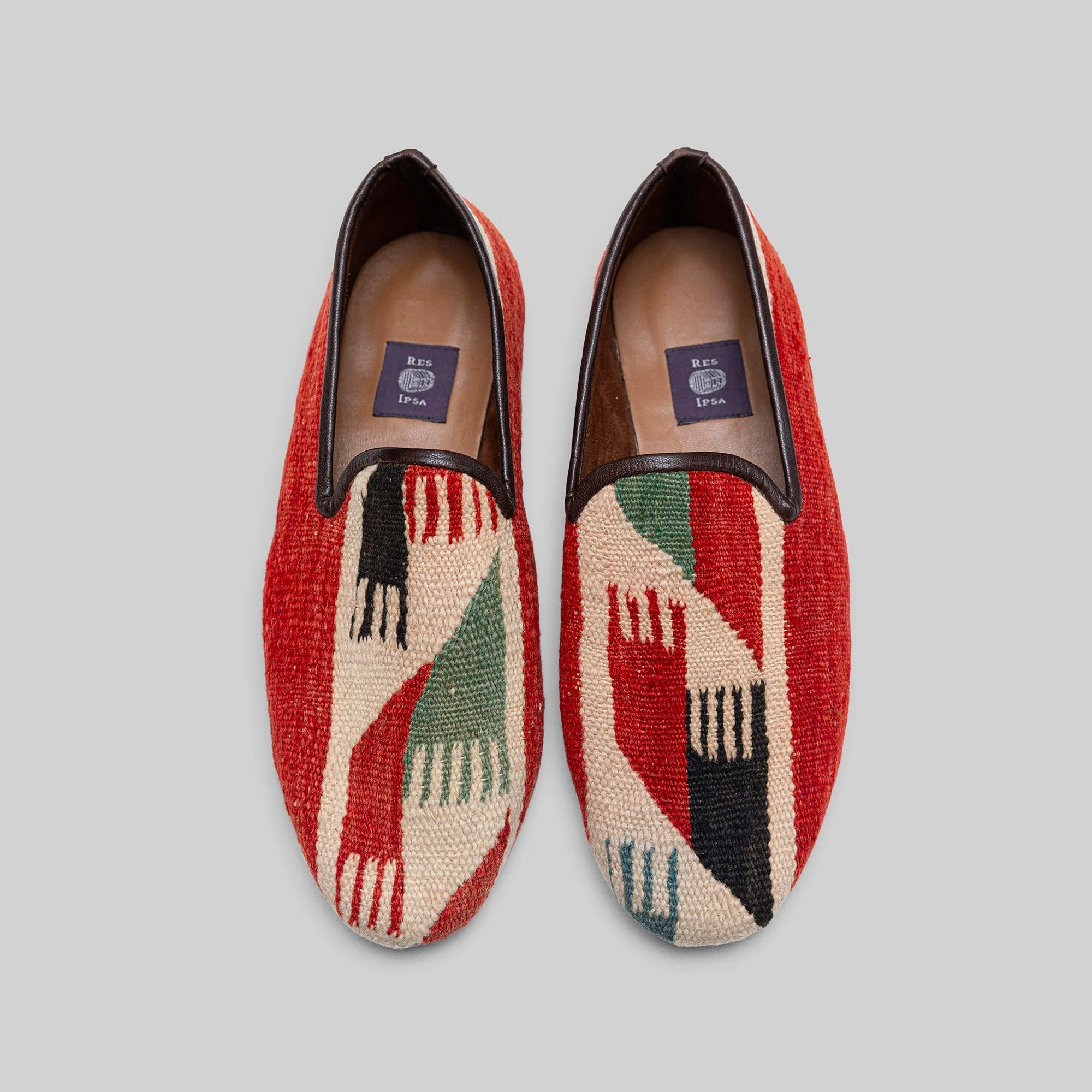 Men's Kilim Loafer Size 9 Slip Resistant Sole Expo Glow