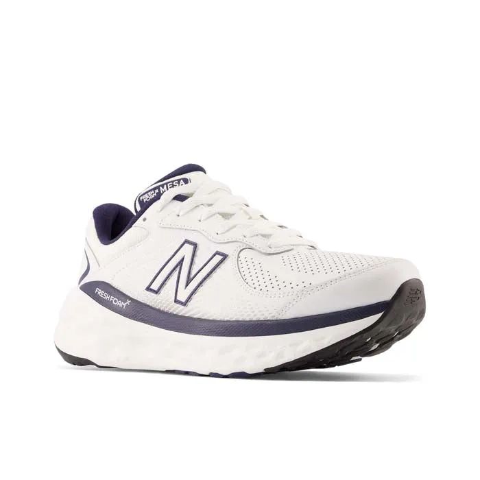 Mens New Balance Fresh Foam M840V1 in White/Team Navy/White Fast Movement