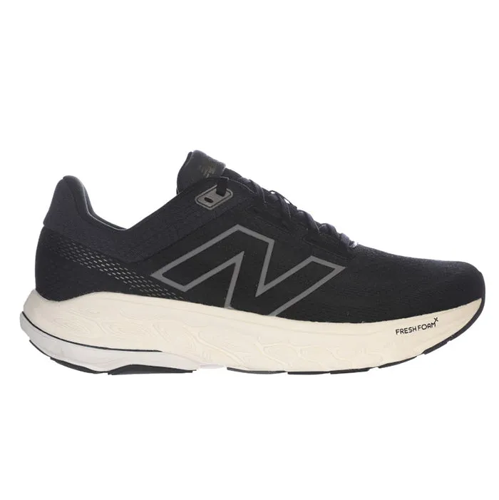 Mens New Balance Fresh Foam X 860v14 in Black/Phantom/Sea Salt Optimal flair