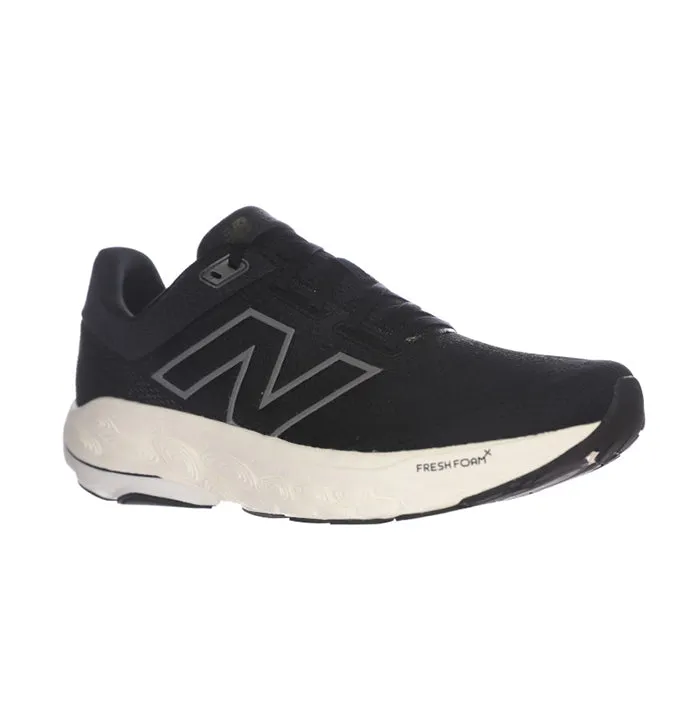 Reinforced Stitching Mens New Balance Fresh Foam X 860v14 in Black/Phantom/Sea Salt