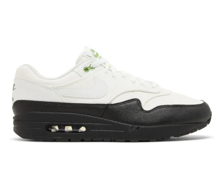 Men??s Nike Air Max 1 SE (White/Black) running for cardiovascular health beginner suitability