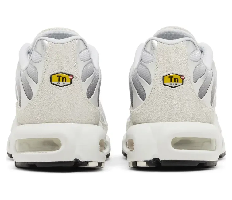 Men's Nike Air Max Plus TN (Pure Platinum) smooth - surface shoes