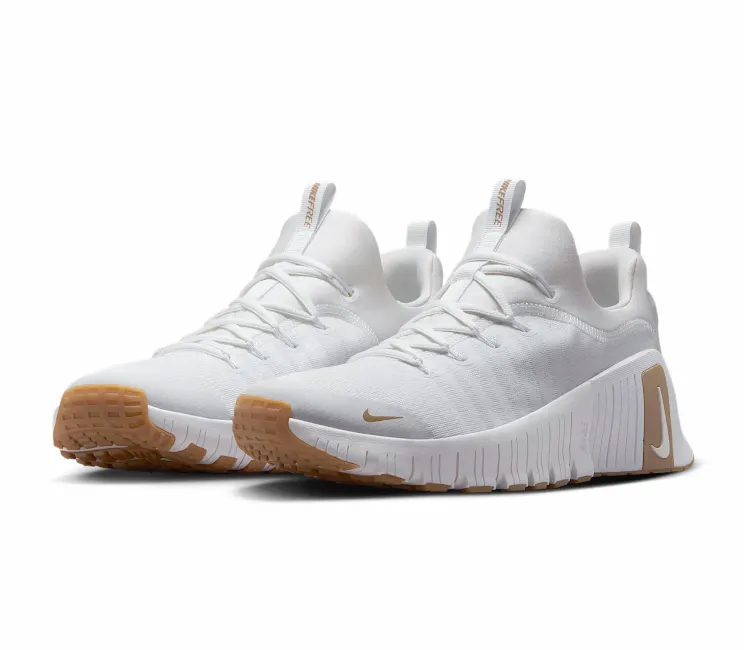 running in a geyser area shoes Men??s Nike Free Metcon 6 (White/Tan)